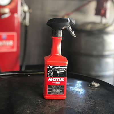 /media/blog/library/drive_safe_insect_remover_400x400px.jpg