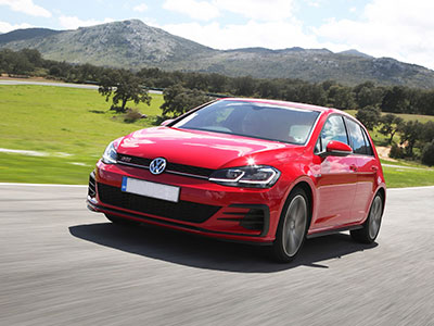 /media/blog/library/drivesafe_volkswagen_golf_2018.jpg