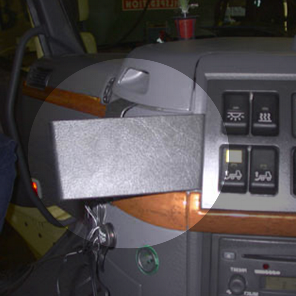 Volvo FM Series 2003-2007 Brodit Heavy-Duty Device Mount