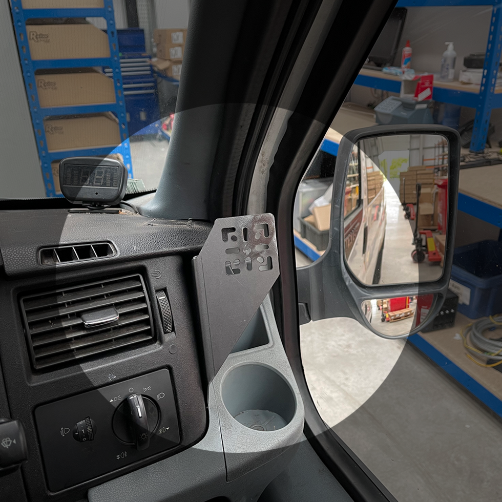 Ford Transit 3 2007-2013 Heavy-Duty Mount (Right)