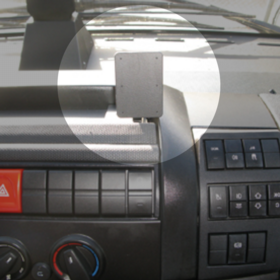 Iveco EuroCargo 2016-2018 ProClip Centre Mount