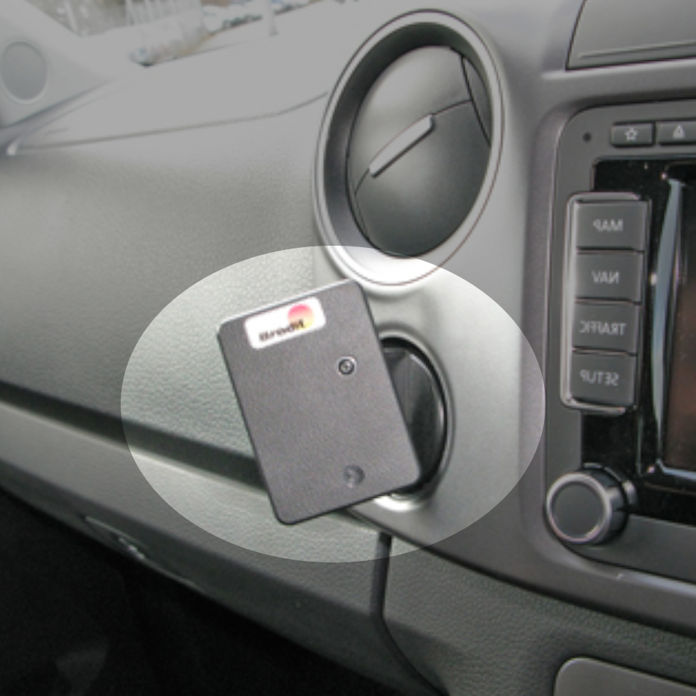 Volkswagen Amarok 2011-2016 ProClip Angled Mount