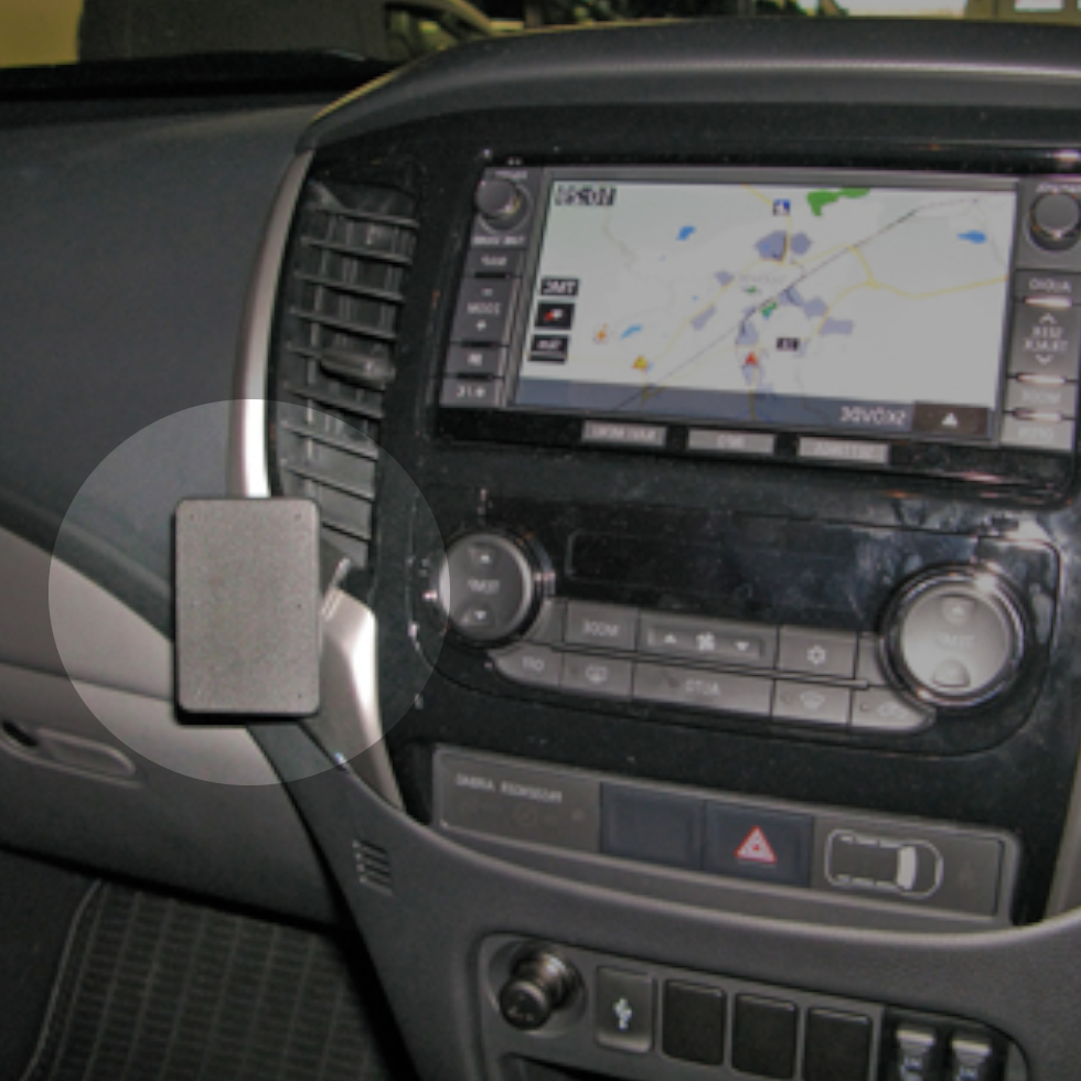 Mitsubishi Triton 2016-2019 ProClip Angled Mount