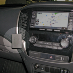 Mitsubishi Triton 2016-2019 ProClip Angled Mount