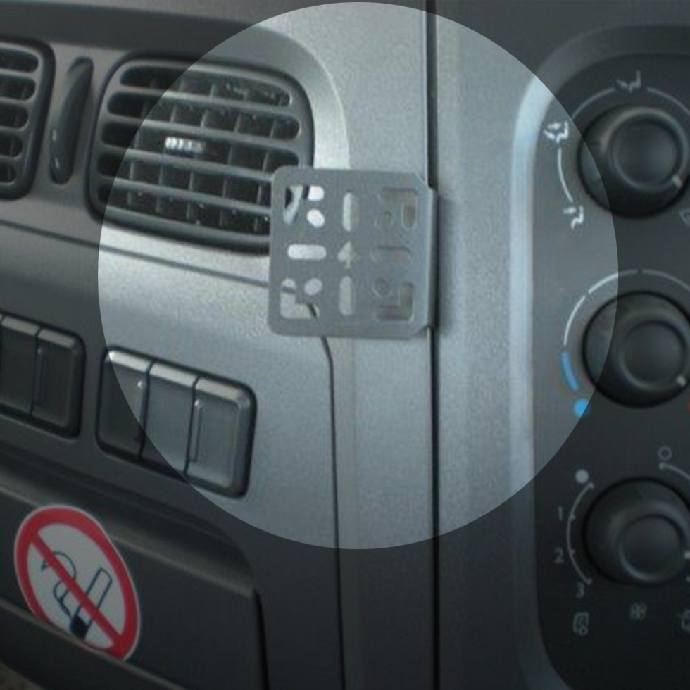 DAF LF Euro 6 2015> Heavy-Duty Mount (Angled)